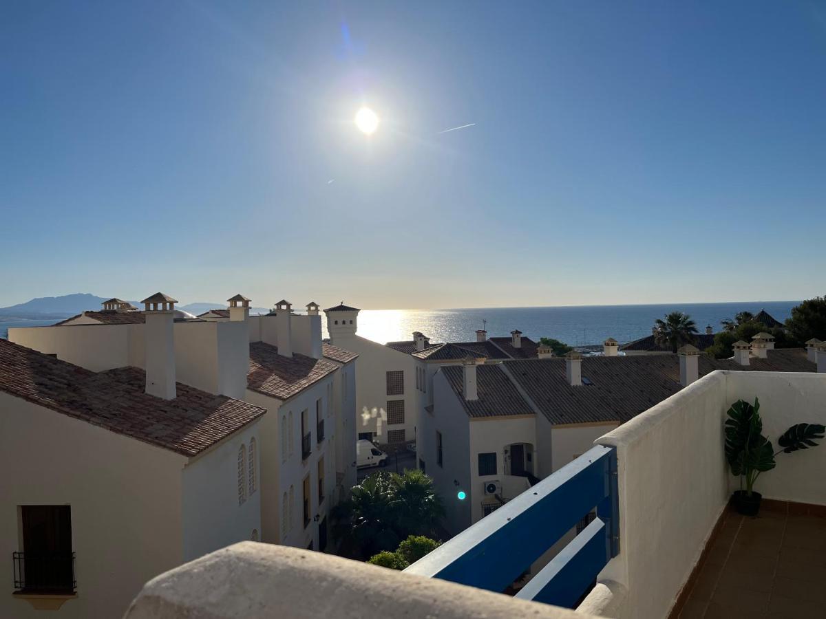 Апартаменты Puerto De La Duquesa Minimum 3 Nuits Манилва Экстерьер фото