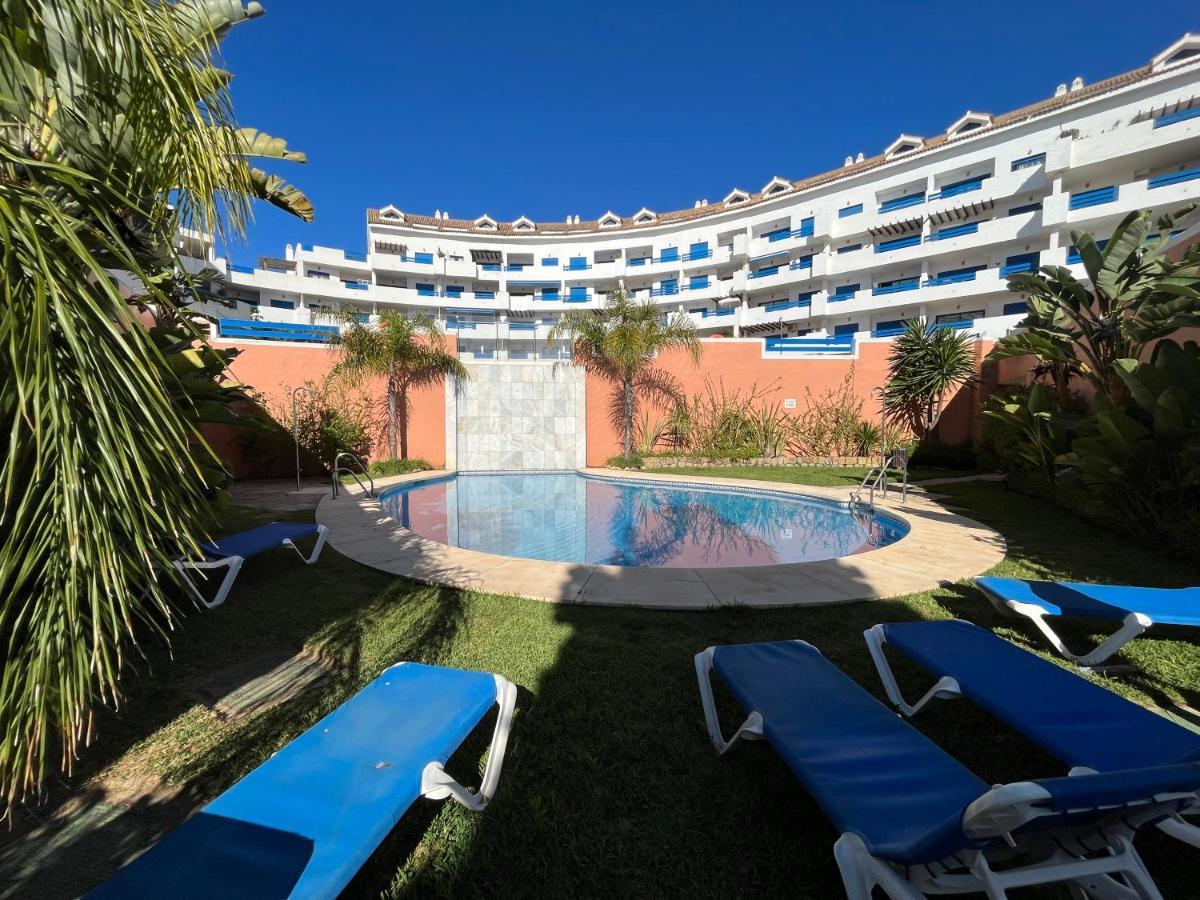 Апартаменты Puerto De La Duquesa Minimum 3 Nuits Манилва Экстерьер фото