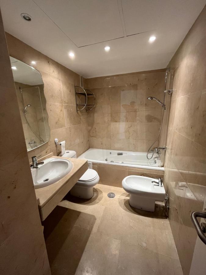 Апартаменты Puerto De La Duquesa Minimum 3 Nuits Манилва Экстерьер фото