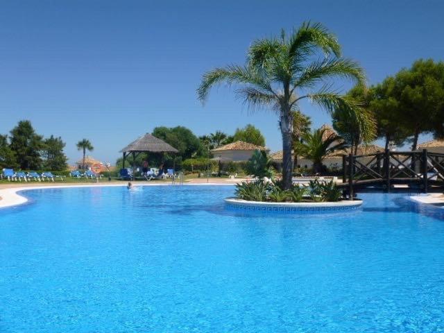Апартаменты Puerto De La Duquesa Minimum 3 Nuits Манилва Экстерьер фото